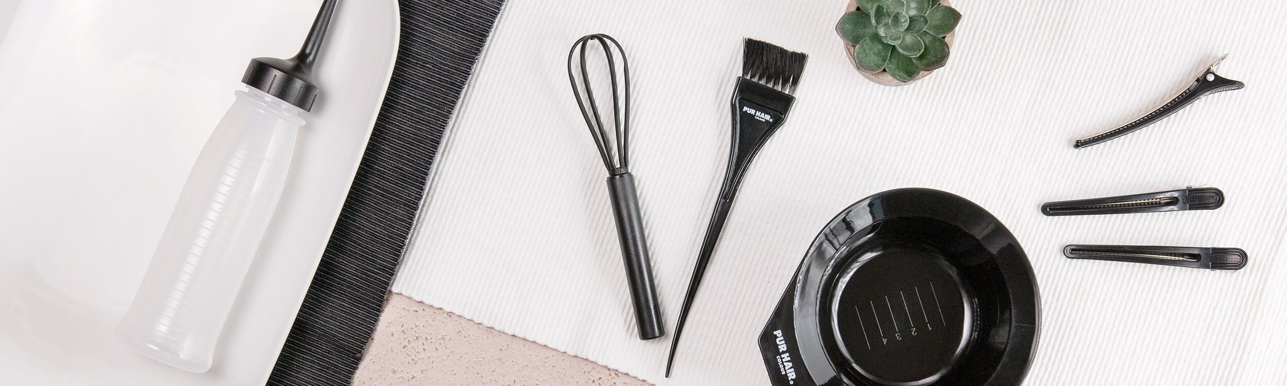 PUR HAIR Zubehör | Exklusives Salonzubehör | Stimmungsbild header-kategorie_pur-hair-salon-zubehoer