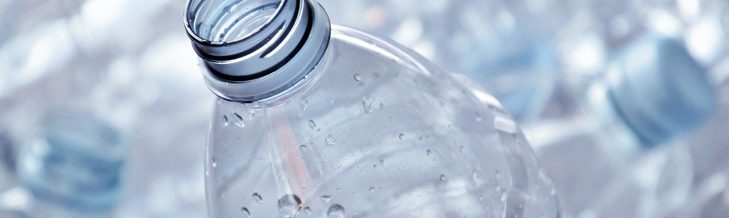 Header wir recyceln Plastik | Plastikflaschen